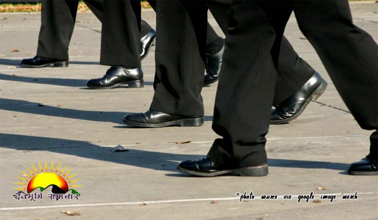 kadam-foot-leg-together