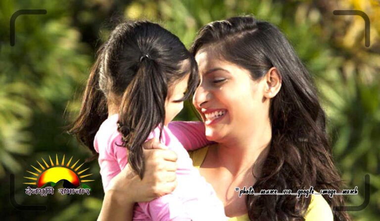 girl-mother-daughter-sister