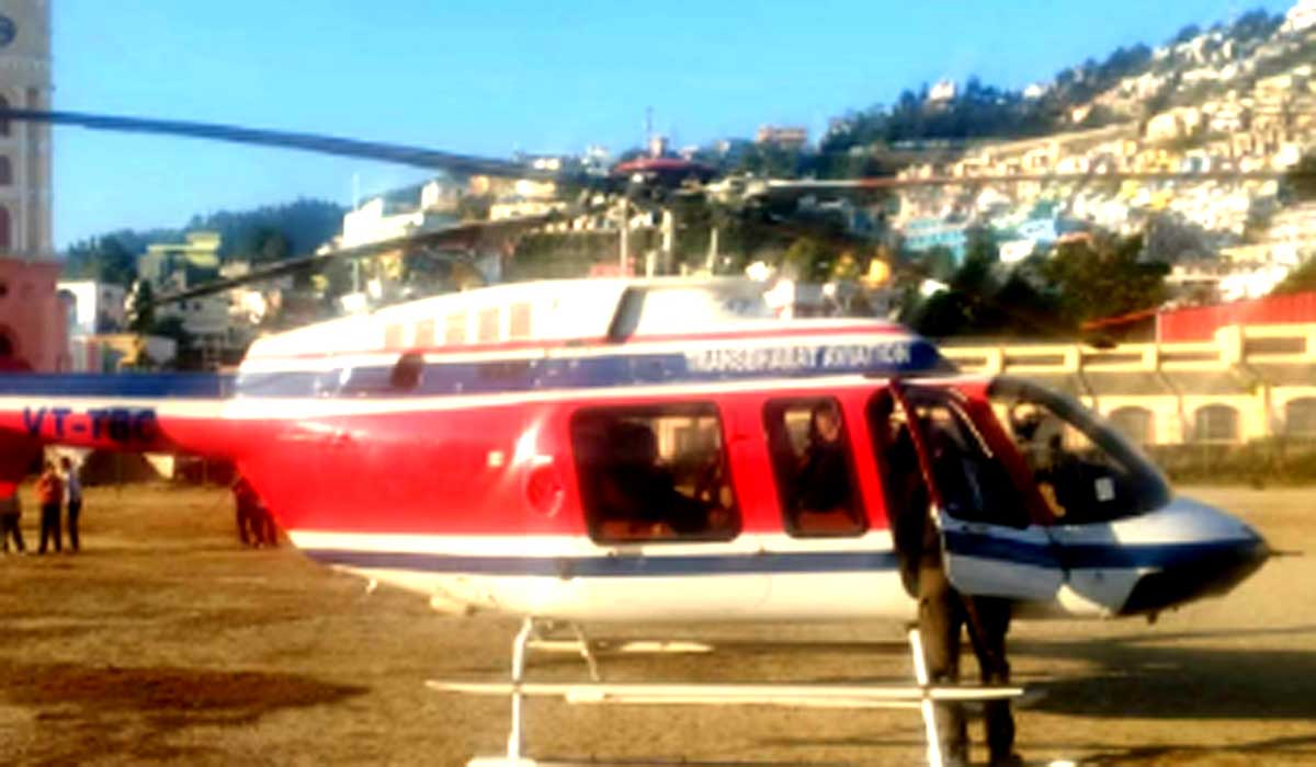 kedarnath-helicopter-emergency-landing-bauradi-stadium-tehri
